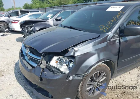 2017 Dodge Grand Caravan Sxt z USA, uszkodzony, nr VIN 2C4RDGCG8HR814749